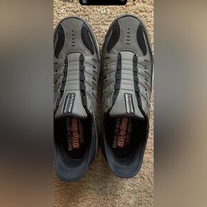 Skechers Men's Black and Gray Sneakers